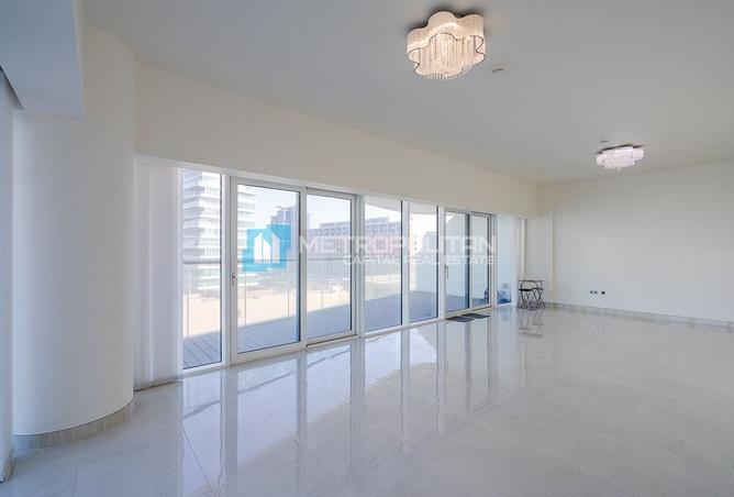 133416653 - Property Image 2