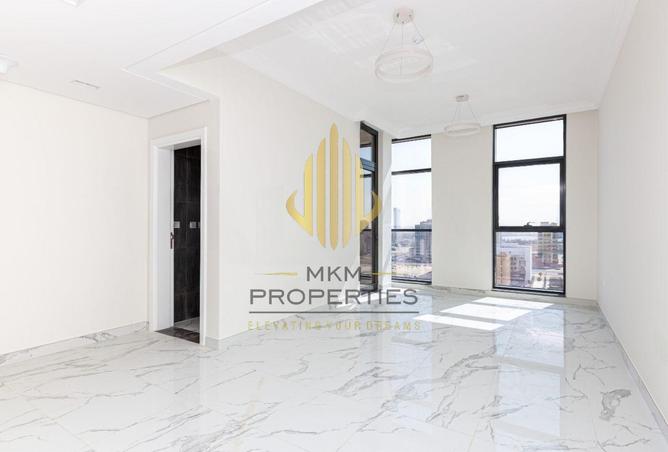 92722680 - Property Image 2