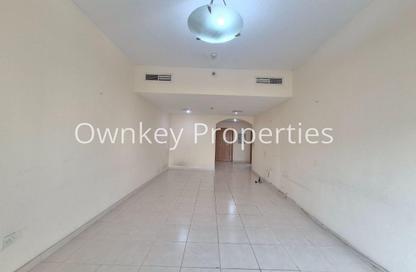 Apartment - 2 - 3 for rent in Hessa Home Building - Oud Metha - Bur Dubai - Dubai