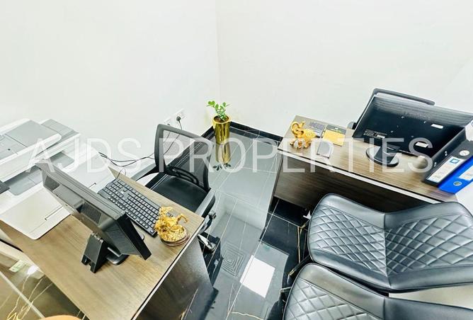 77794386 - Property Image 2