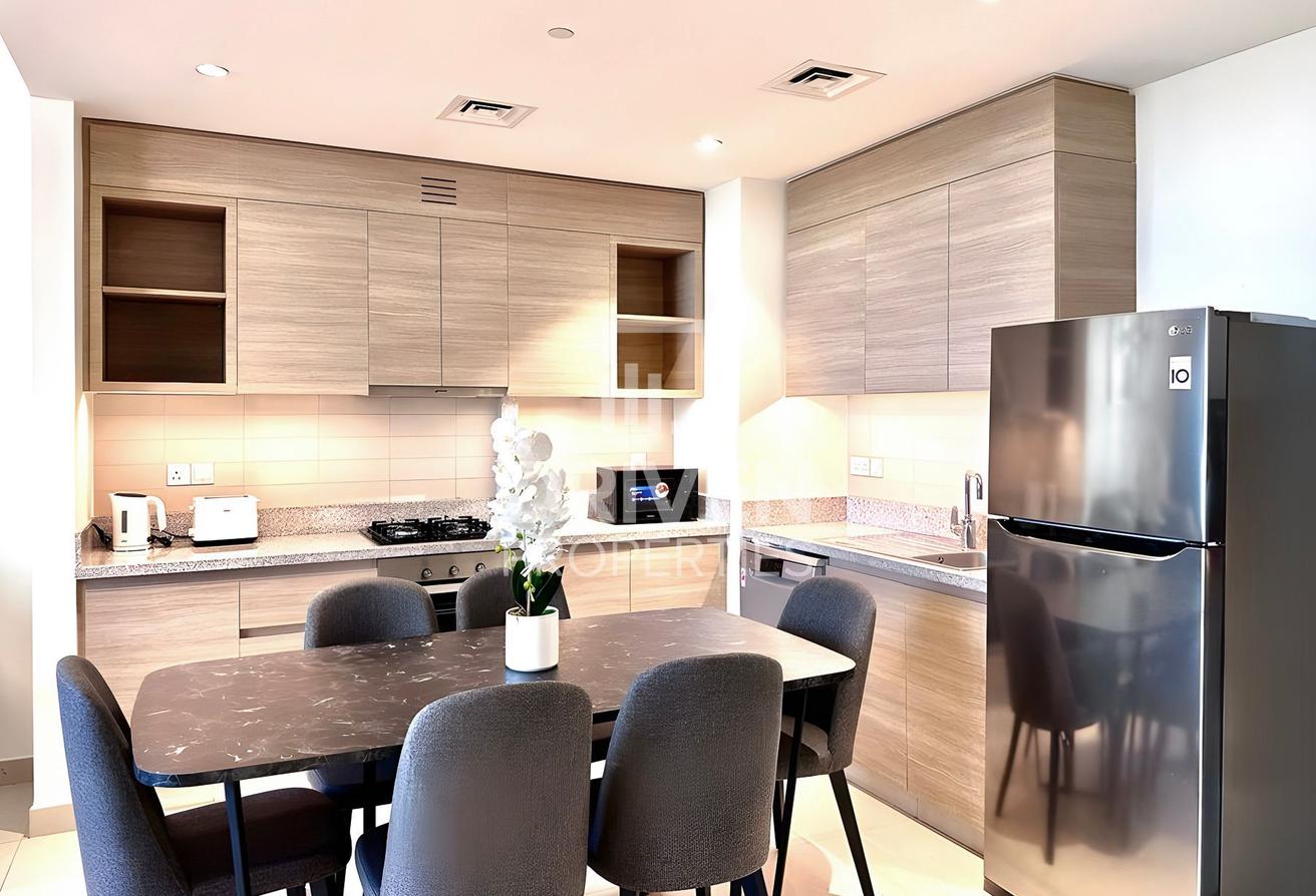 Park and Pool View | Furnished | Ready to Move in