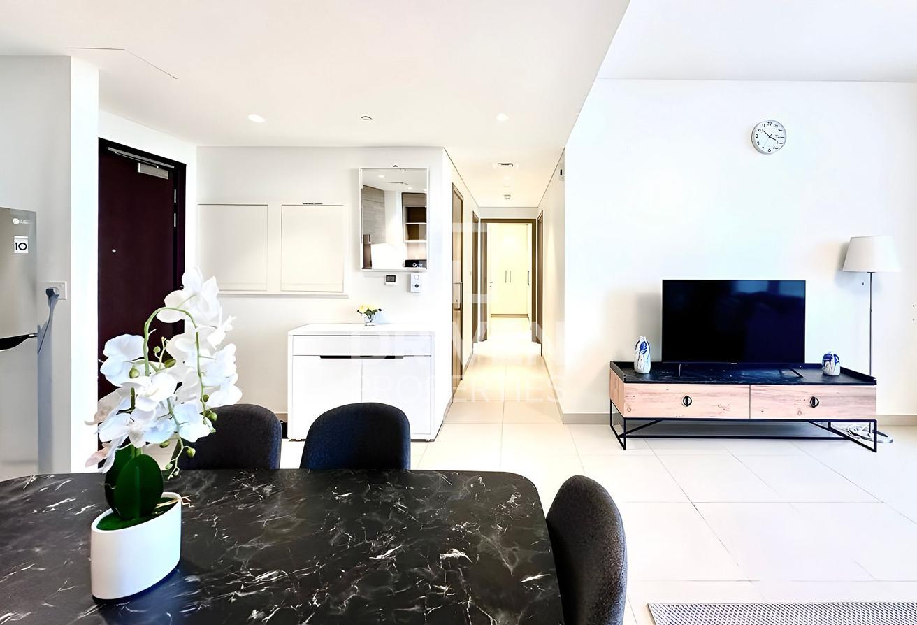 Park and Pool View | Furnished | Ready to Move in photo 2