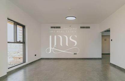 Apartment - 4 Bedrooms - 5 Bathrooms for rent in Riviera Tower - Al Majaz 3 - Al Majaz - Sharjah