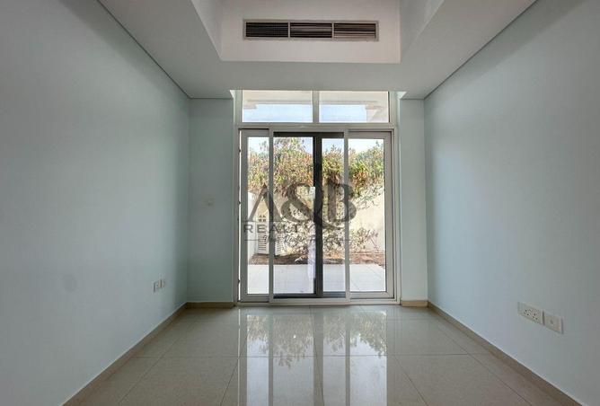 141431060 - Property Image 2