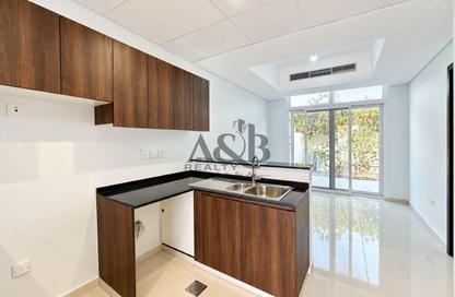 Townhouse - 4 - 3 for rent in Victoria - Damac Hills 2 - Dubai