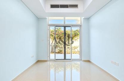 Townhouse - 4 - 3 for rent in Victoria - Damac Hills 2 - Dubai