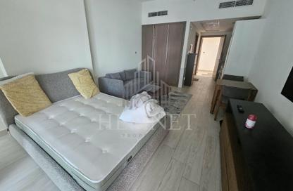 Apartment - Studio - 1 for rent in Azizi Aliyah - Dubai Healthcare City 2 - Al Jaddaf - Dubai