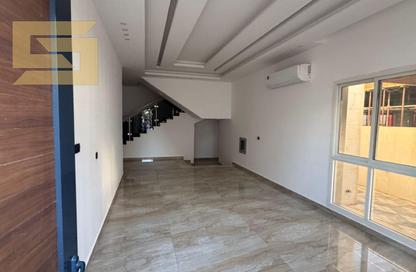 Villa - 5 Bedrooms - 7 Bathrooms for rent in Al Yasmeen 1 - Al Yasmeen - Ajman