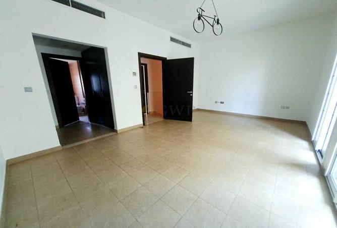107726746 - Property Image 2