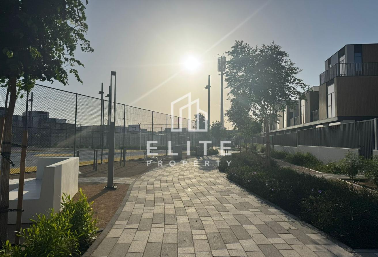 Ready to Move | In front of Park | Vastu Compliant photo 9