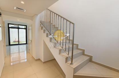 Townhouse - 2 Bedrooms - 4 Bathrooms for rent in Nasma Residence - Al Tai - Sharjah