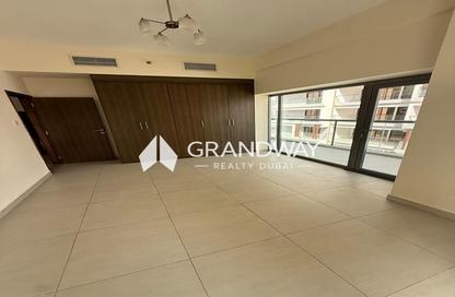 Apartment - 2 - 2 for rent in Solitaire Cascades - Dubai Land Residence Complex - Dubai Apartment - 2 - 2 for rent in Solitaire Cascades - Dubai Land Residence Complex - Dubai