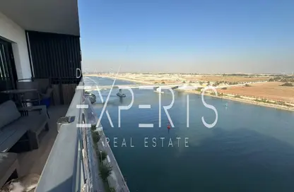 Apartment - 3 Bedrooms - 4 Bathrooms for rent in Waters Edge - Yas Island - Abu Dhabi