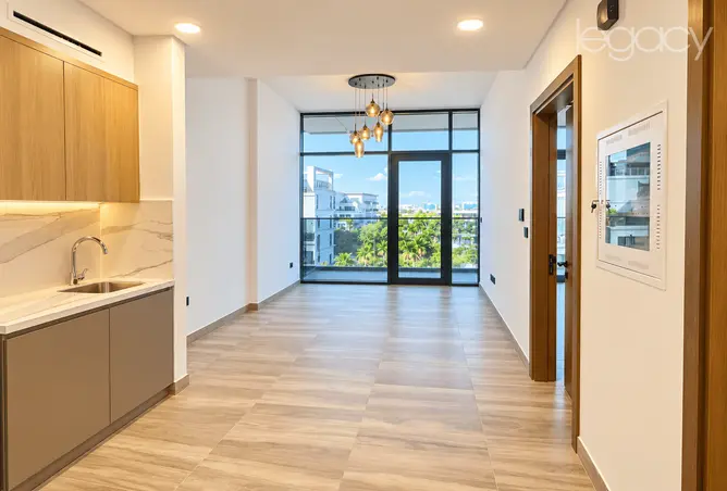 165043100 - Property Image 2