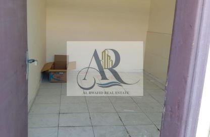 سكن عمال - استوديو - 4 حمامات للايجار في الجرف 2 - الجرف - عجمان وسط المدينة - عجمان