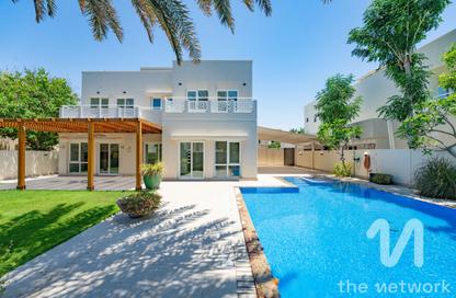 Villa - 5 Bedrooms - 5 Bathrooms for sale in Meadows 1 - Meadows - Dubai Villa - 5 Bedrooms - 5 Bathrooms for sale in Meadows 1 - Meadows - Dubai
