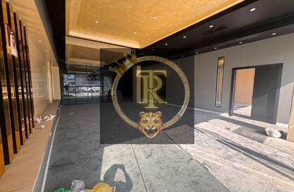 Shop - Studio - 3 Bathrooms for rent in Airport Free Zone - International Airport Area - Deira - Dubai