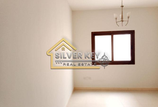 74633033 - Property Image 3