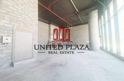 Retail - Studio for rent in Al Sail Tower - Al Dana - Al Raha Beach - Abu Dhabi