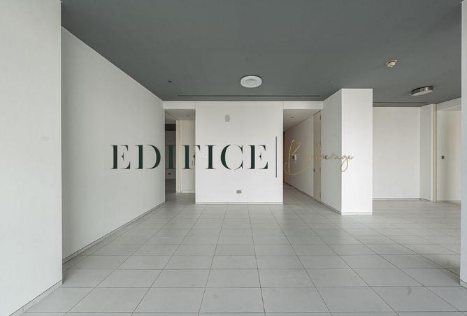 Unfurnished | High Floor | DIFC View photo 3