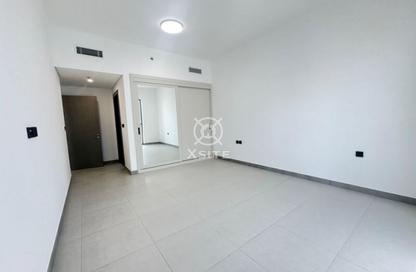 Apartment - 2 Bedrooms - 3 Bathrooms for rent in Oasis Vista Residences - District 13 - Jumeirah Village Circle - Dubai
