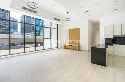 Apartment - 3 Bedrooms - 1 Bathroom for rent in Central 1 - Business Bay - Dubai Apartment - 3 Bedrooms - 1 Bathroom for rent in Central 1 - Business Bay - Dubai