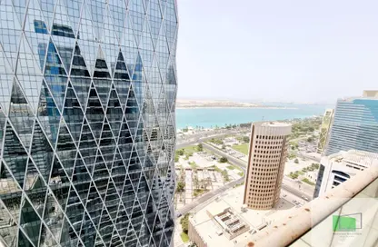 Apartment - 4 Bedrooms - 4 Bathrooms for rent in Corniche Road - Abu Dhabi