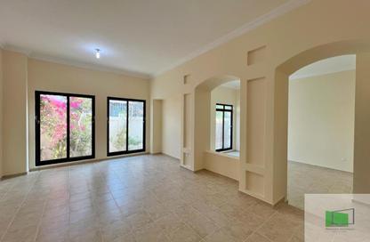 Villa - 4 Bedrooms - 6 Bathrooms for rent in Khalidiya Village - Al Khalidiya - Abu Dhabi