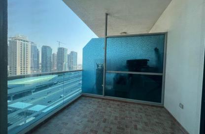 Apartment - 1 - 2 for rent in Cascades Tower - Dubai Marina - Dubai