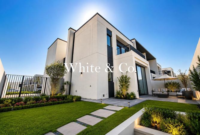 98698280 - Property Main Image