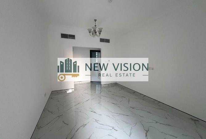 121978465 - Property Image 2