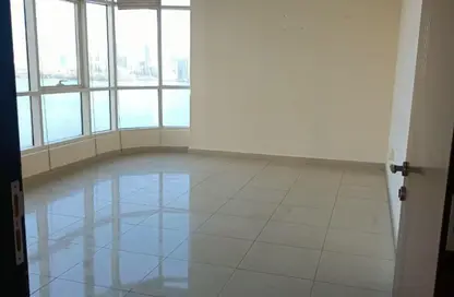 Apartment - 3 Bedrooms - 3 Bathrooms for sale in Al Majaz 2 - Al Majaz - Sharjah