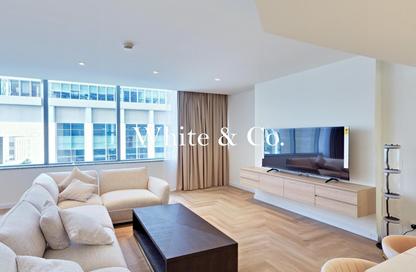 Apartment - 2 Bedrooms - 2 Bathrooms for rent in Sky Gardens - DIFC - Dubai