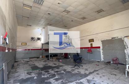 Warehouse - Studio for rent in Mussafah Industrial Area - Mussafah - Abu Dhabi