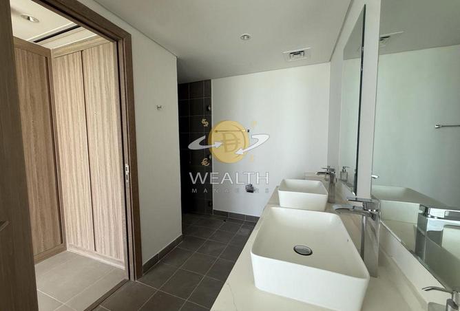 136080042 - Property Image 3