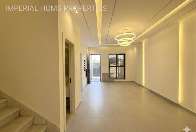 87025727 - Property Image 2