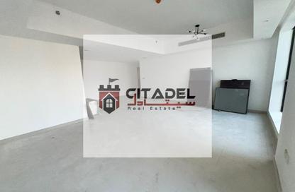 Apartment - 2 - 3 for rent in Al Majaz 3 - Al Majaz - Sharjah