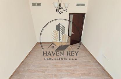 Apartment - 3 - 3 for rent in Muweileh Community - Muwaileh Commercial - Sharjah