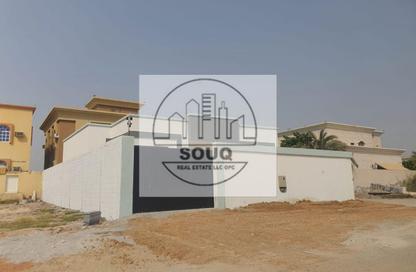 Villa - 3 - 5 for sale in Julfar - Ras Al Khaimah
