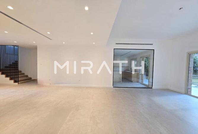84072579 - Property Main Image