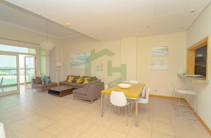 Apartment - 2 Bedrooms - 2 Bathrooms for rent in Al Das - Shoreline Apartments - Palm Jumeirah - Dubai