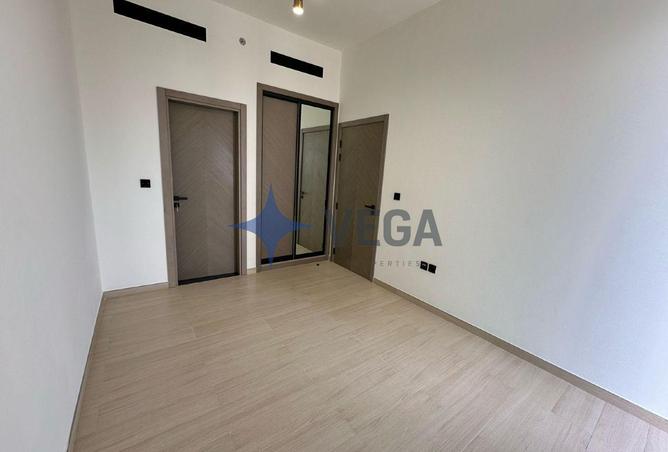 82352181 - صورة العقار 3