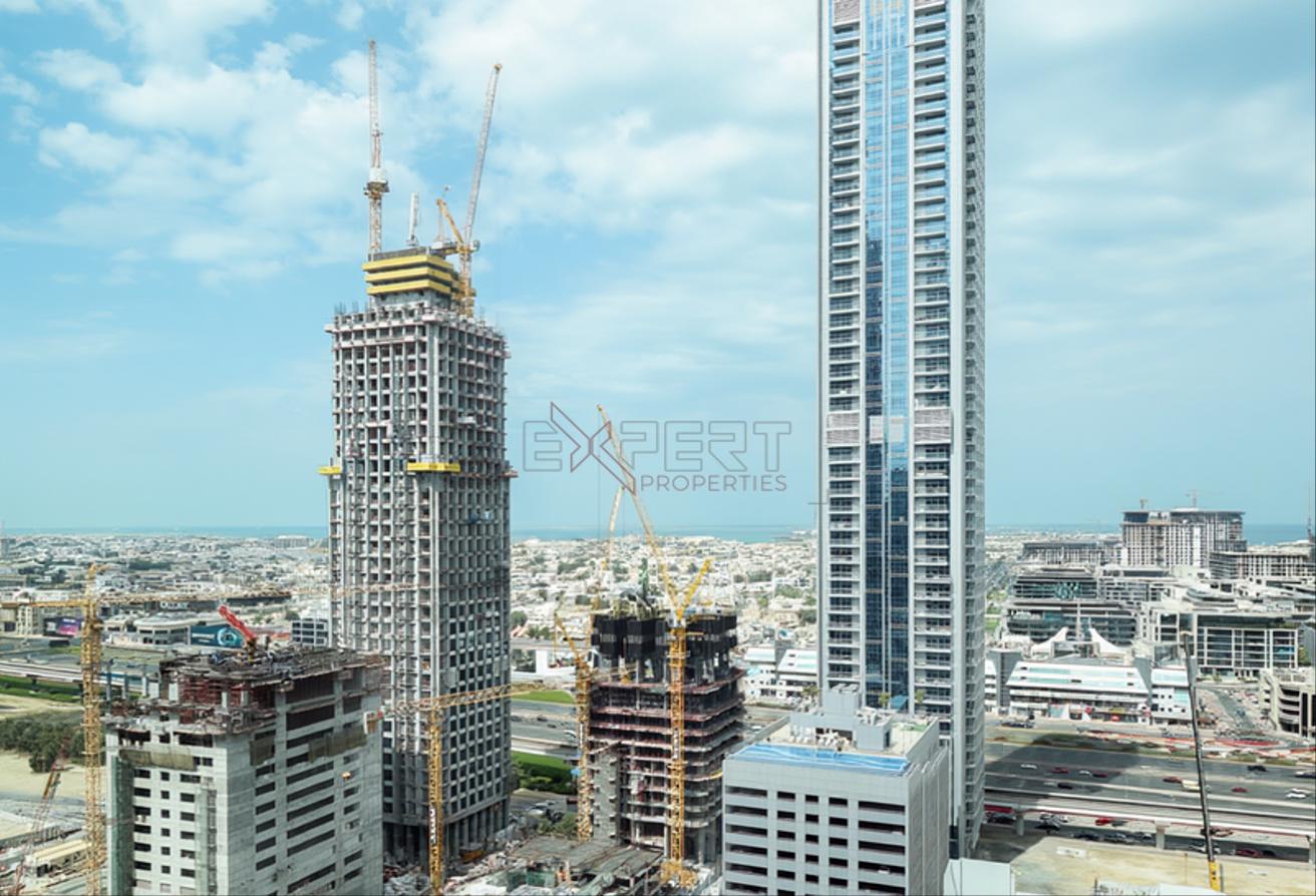 Vacant | Stunning City View | High Floor Apartment photo 12