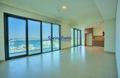 Apartment - 3 Bedrooms - 3 Bathrooms for sale in Seagate Building 1 - Seagate - Mina Rashid - Dubai