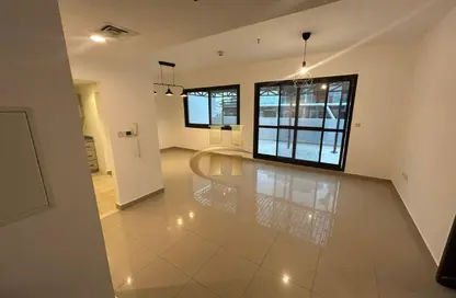 شقة - غرفة نوم - 1 حمام للايجار في لا ريفيير B - لا ريفييرا - قرية جميرا الدائرية - دبي