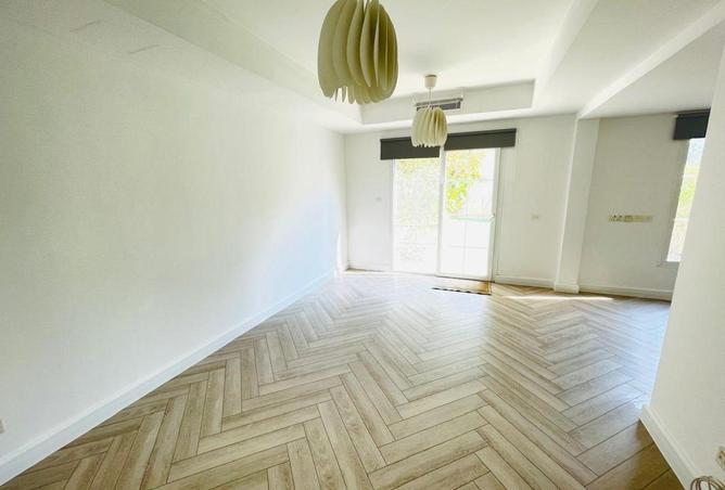 112755505 - Property Image 2