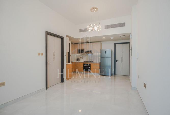 2OkI2IDo4EC - Property Image 2