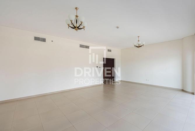 80677074 - Property Image 3