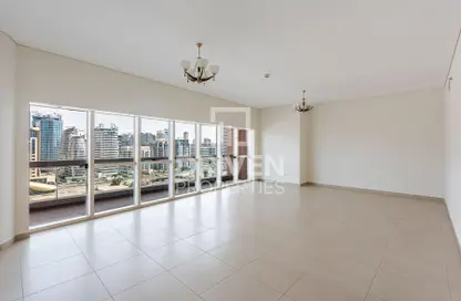 Apartment - 3 Bedrooms - 4 Bathrooms for sale in Dubai Jewel Tower - Dubai Media City - Dubai