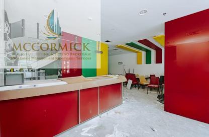 Shop - Studio - 1 Bathroom for rent in Bay Central - Dubai Marina - Dubai